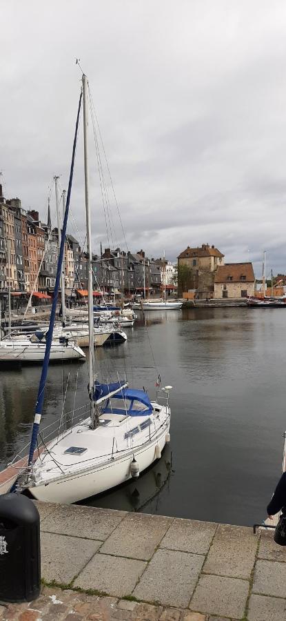 Le Maurifleur Vous Accueille à 3 Km De Honfleur * Équemauville